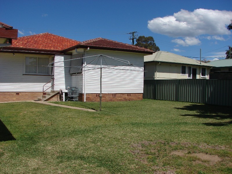 35 Mitchell Street, Muswellbrook NSW 2333