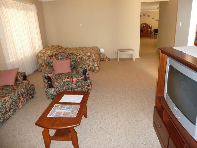 75 St Andrew Street, Aberdeen NSW 2336