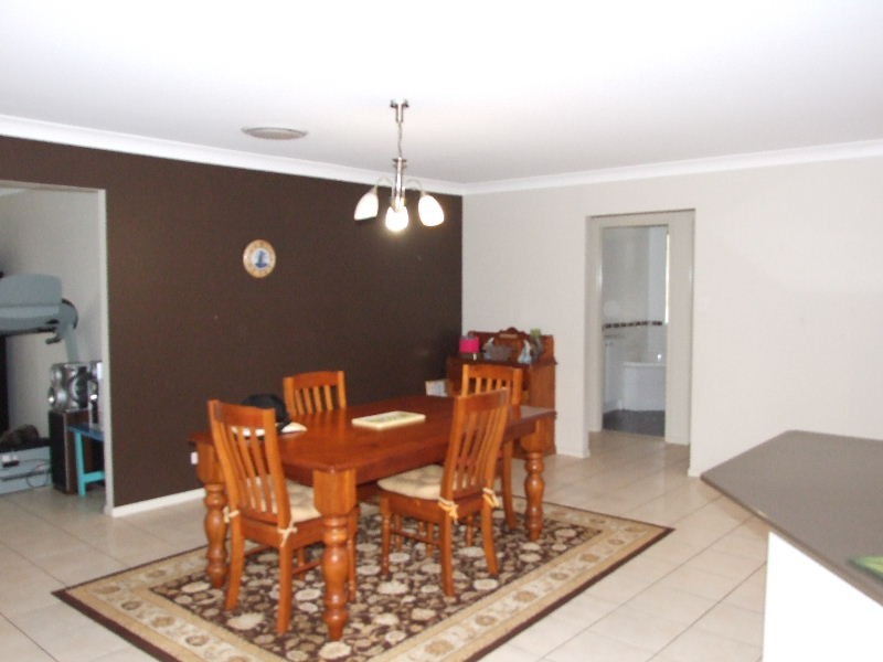 8 Kenilworth Street, Denman NSW 2328