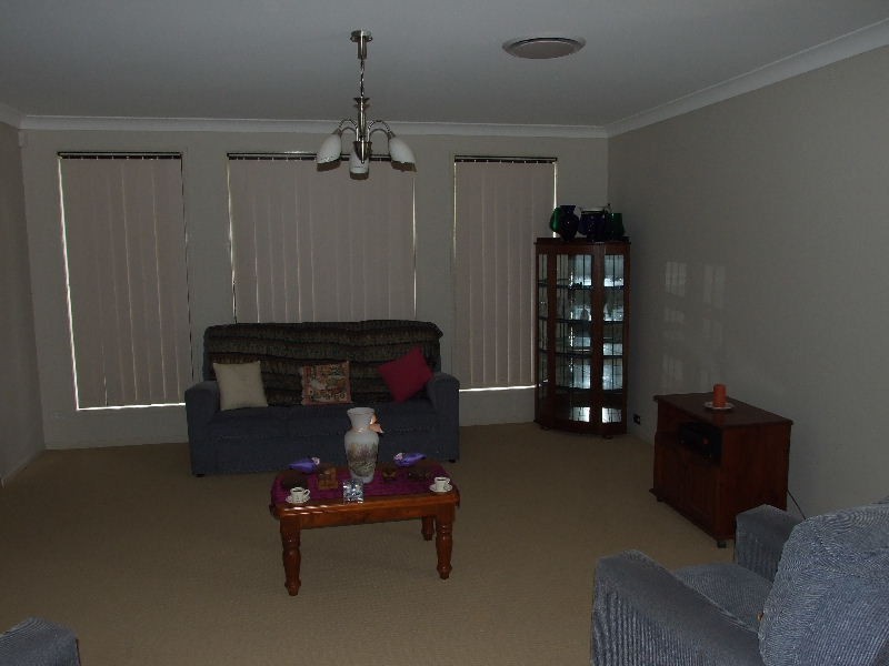 8 Kenilworth Street, Denman NSW 2328