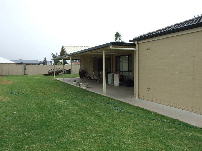 8 Kenilworth Street, Denman NSW 2328