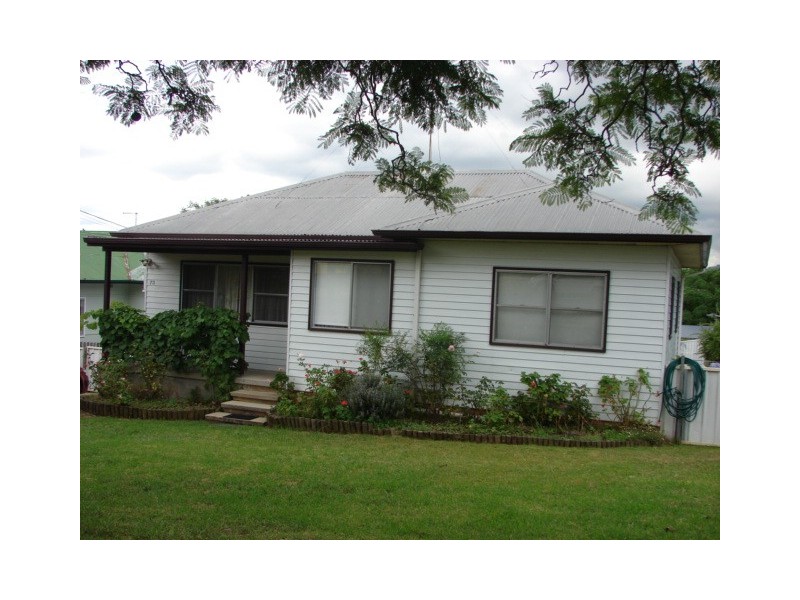73 Sowerby Street, Muswellbrook NSW 2333