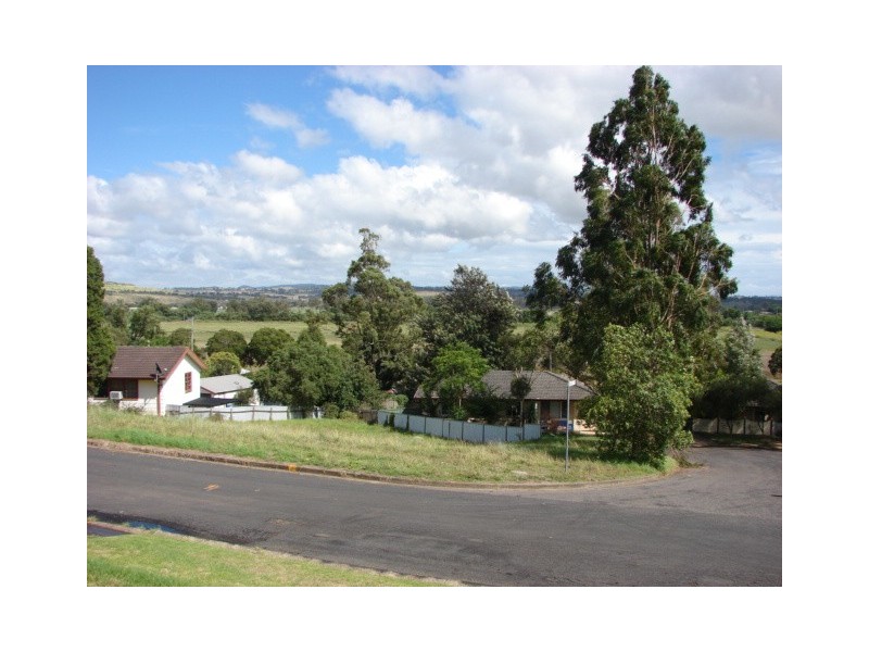 10 Tarakan Ave, Muswellbrook NSW 2333