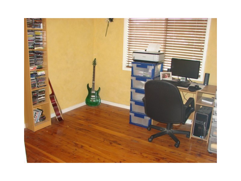 25 Humphries Street, Muswellbrook NSW 2333