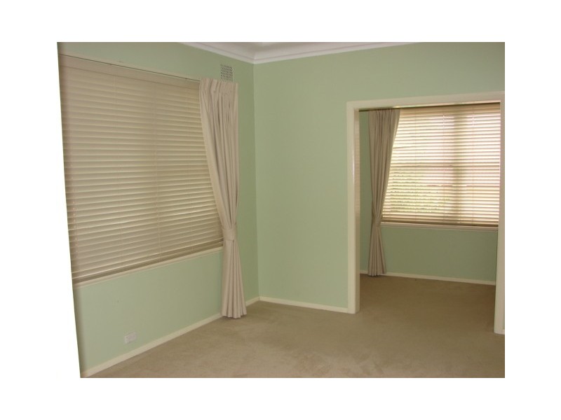 60 Carl Street, Muswellbrook NSW 2333