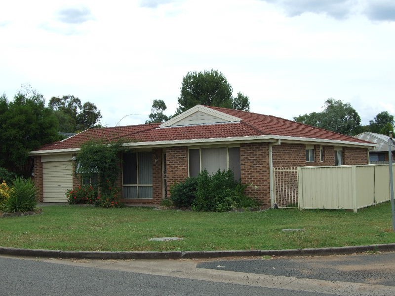 2A Martindale Street, Denman NSW 2328