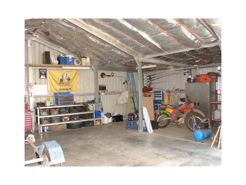 2 Barrett Street, Muswellbrook NSW 2333