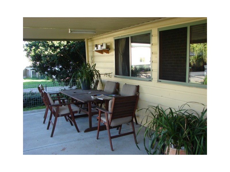 2 Barrett Street, Muswellbrook NSW 2333