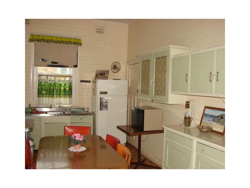 24 Foley Street, Muswellbrook NSW 2333