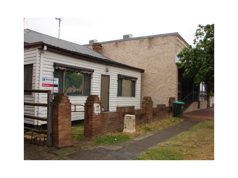 8 Maitland Street, Muswellbrook NSW 2333