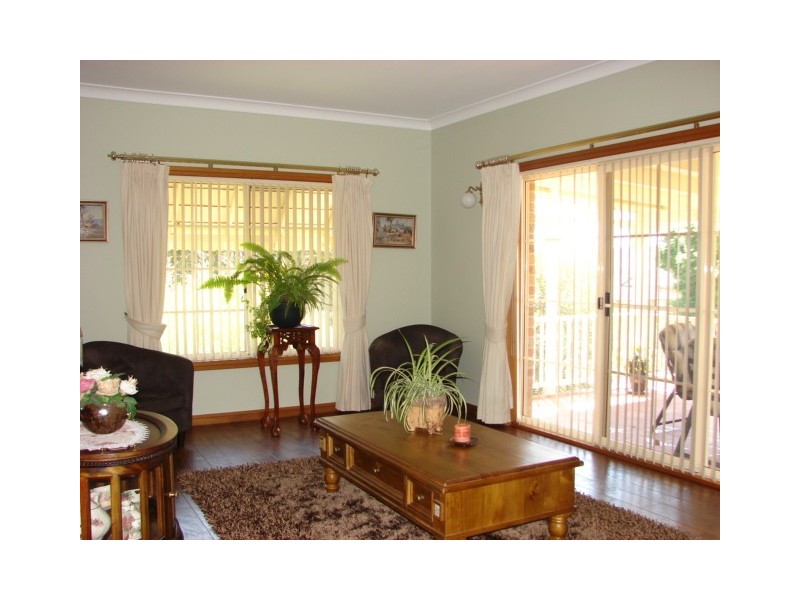 1 Jarrah Place, Muswellbrook NSW 2333