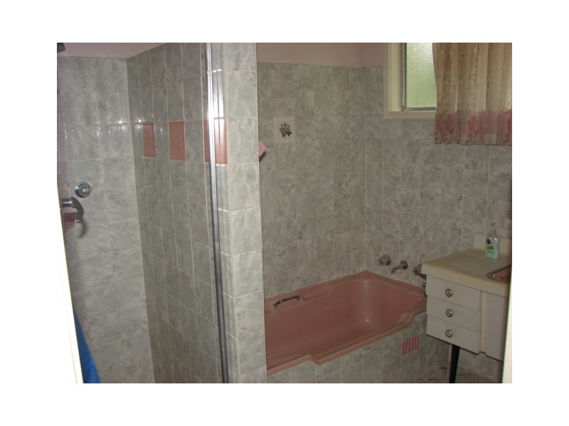 37 Shaw Cres, Muswellbrook NSW 2333