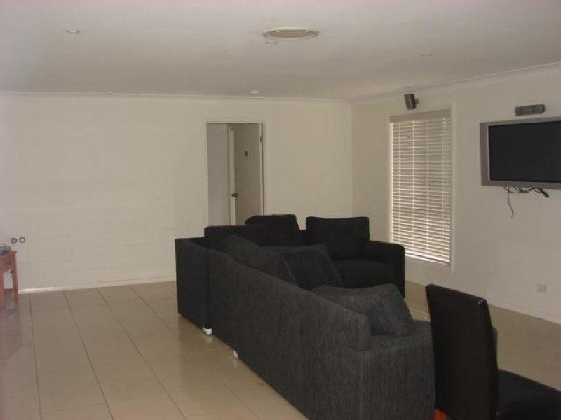14 Wilson Street, Muswellbrook NSW 2333