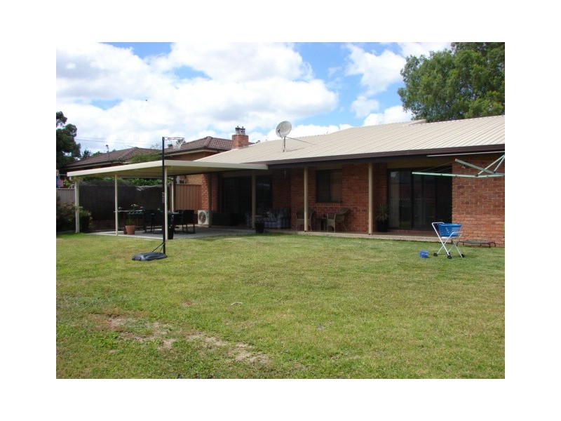 12 Eucalypt, Muswellbrook NSW 2333