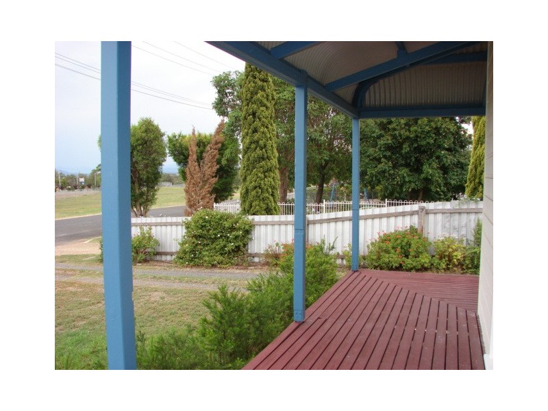 18 Walker Street, Aberdeen NSW 2336