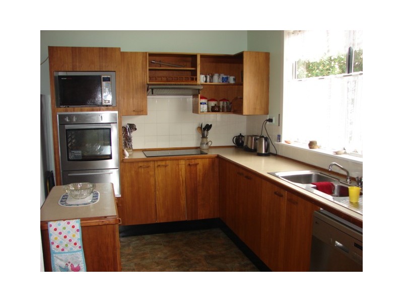 18 Walker Street, Aberdeen NSW 2336