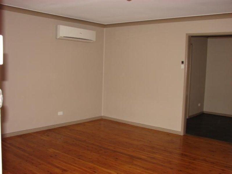 6 Barrington Street, Muswellbrook NSW 2333
