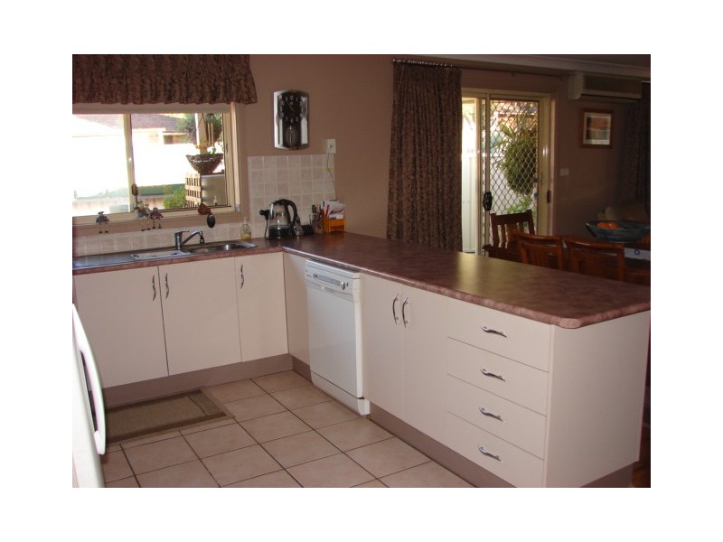 1/12 Cassidy Ave, Muswellbrook NSW 2333