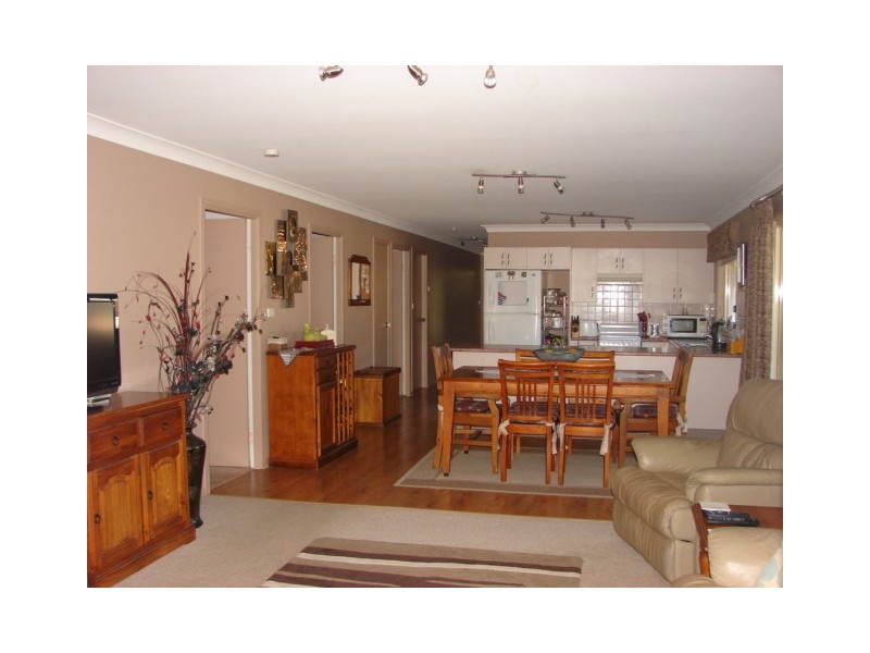 1/12 Cassidy Ave, Muswellbrook NSW 2333