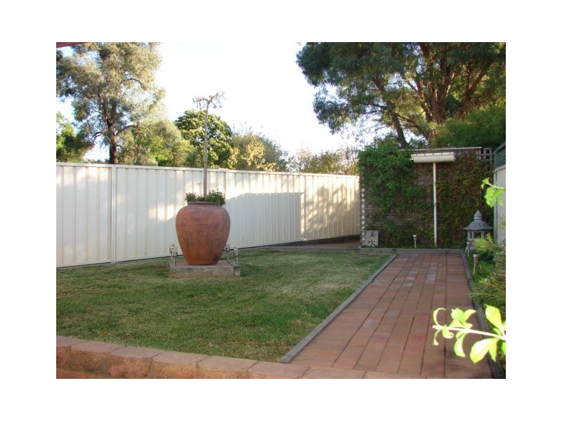 1/12 Cassidy Ave, Muswellbrook NSW 2333