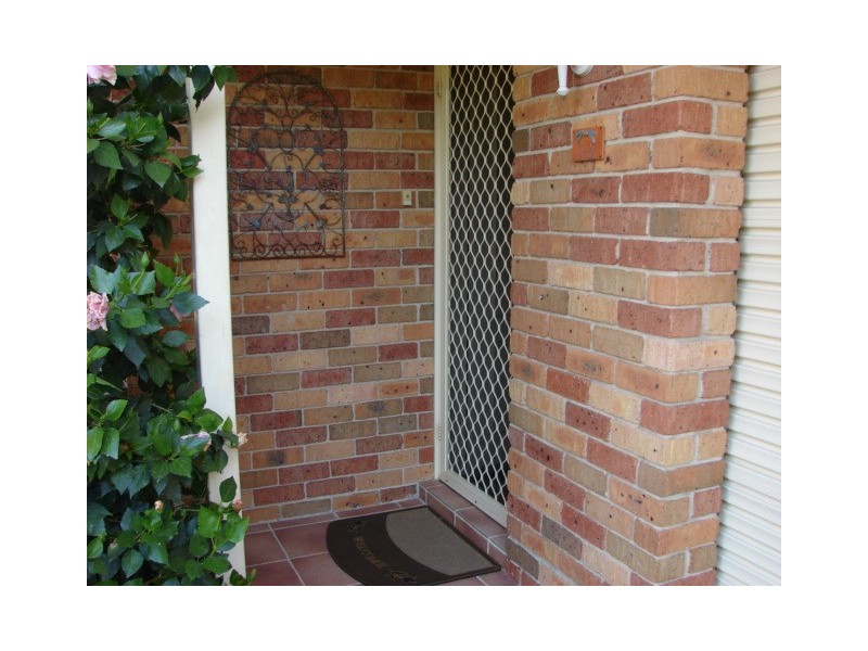 1/12 Cassidy Ave, Muswellbrook NSW 2333