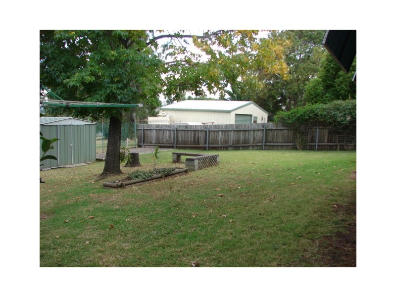 20 Cousins Street, Muswellbrook NSW 2333