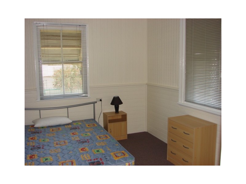 25 Graeme St, Aberdeen NSW 2336