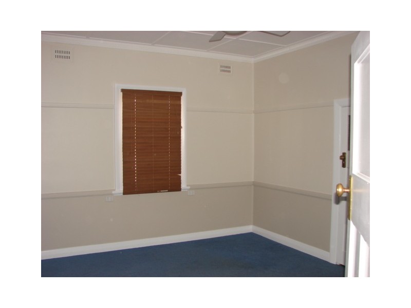 39 Carl Street, Muswellbrook NSW 2333