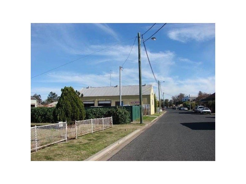 35 Market LANE, Muswellbrook NSW 2333