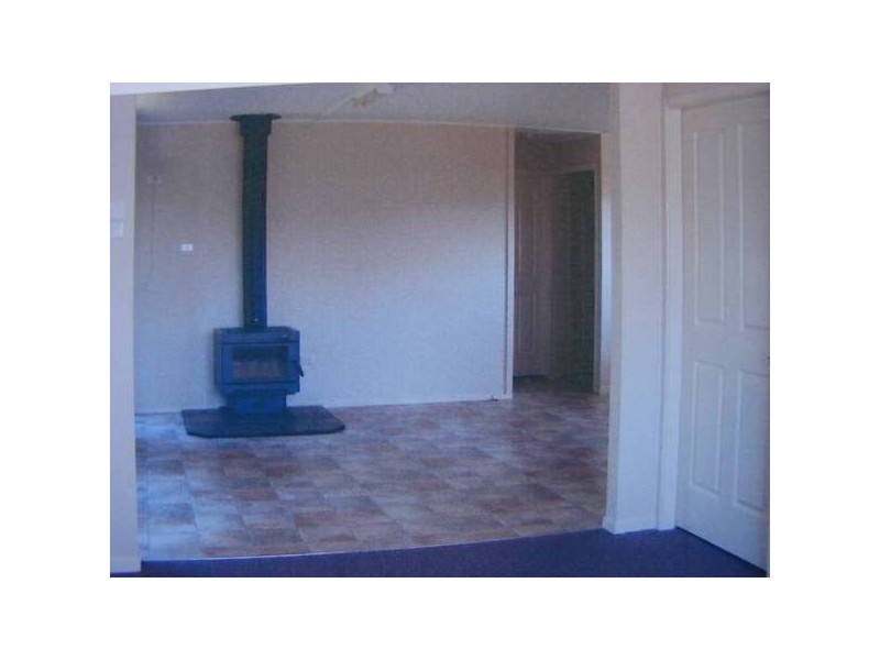 13 New England Highway, Parkville NSW 2337