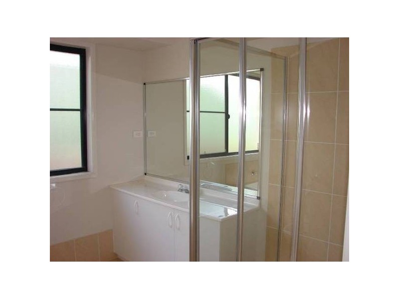 2 Fitzgerald Ave, Muswellbrook NSW 2333
