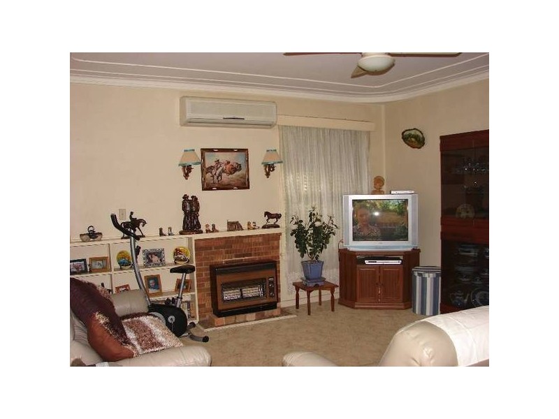 16 Maitland Street, Muswellbrook NSW 2333