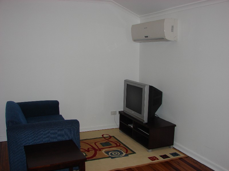 1 Carl Lane, Muswellbrook NSW 2333