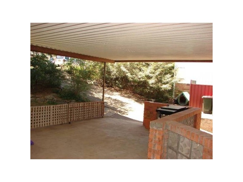 5 Karoola Ave, Muswellbrook NSW 2333