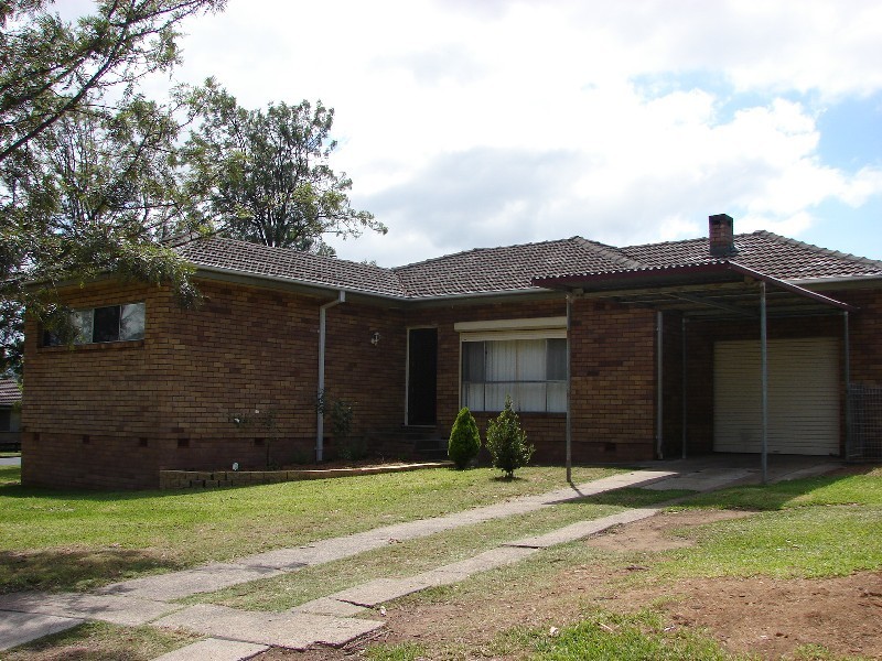 2 Adams Street, Muswellbrook NSW 2333