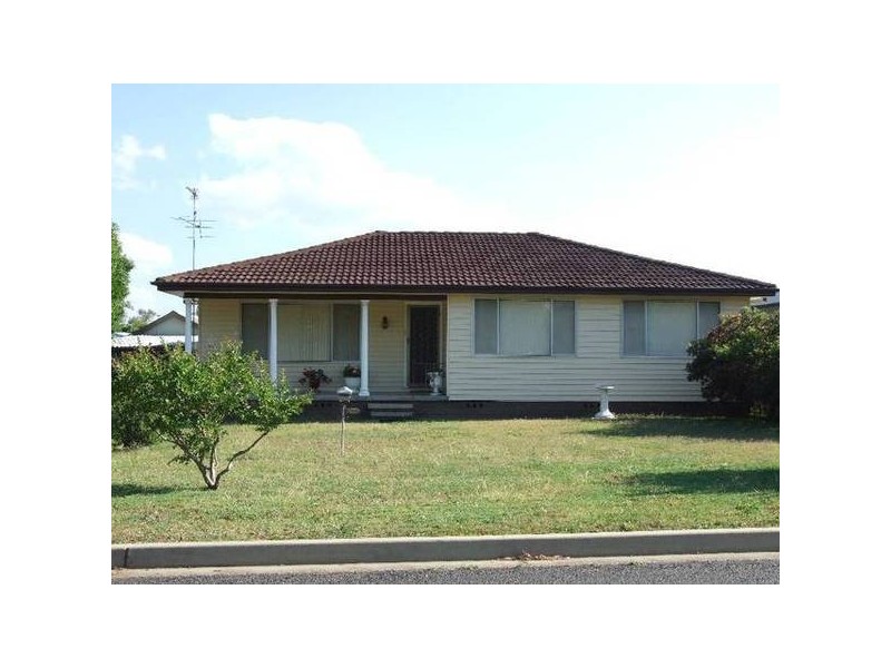 3 Turtle Street, Denman NSW 2328