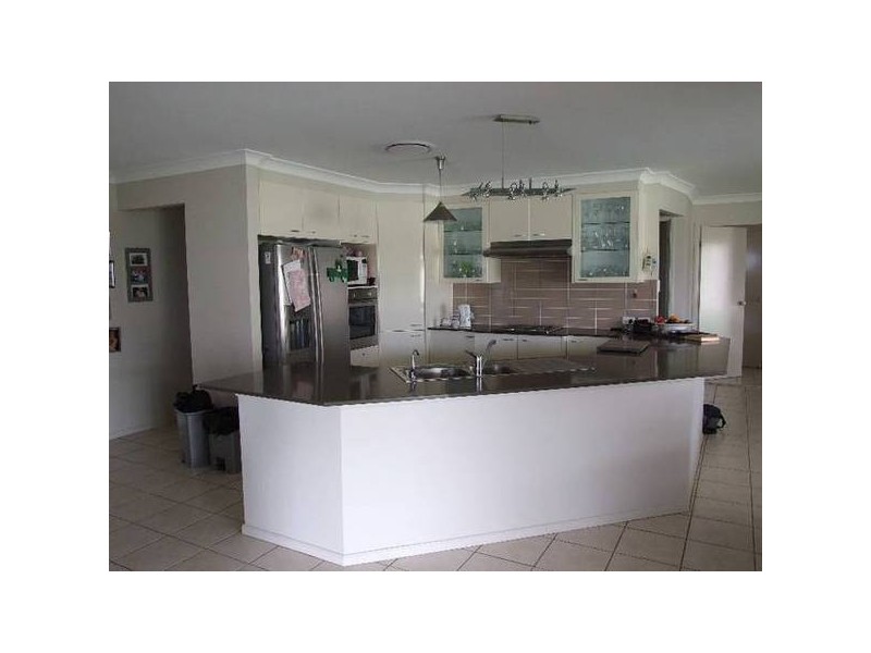 8 Kenilworth Street, Denman NSW 2328