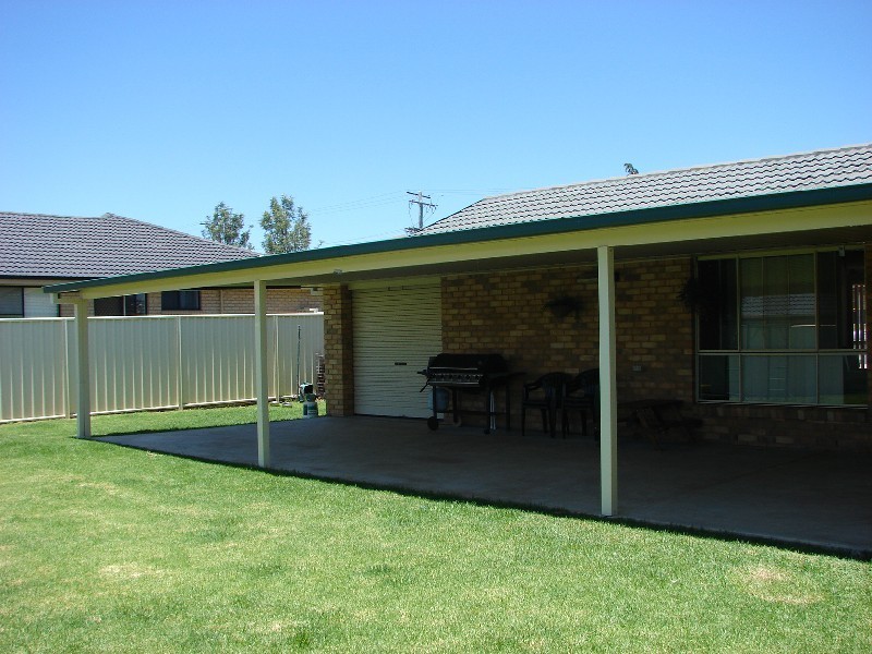 24 Bowman Street, Muswellbrook NSW 2333