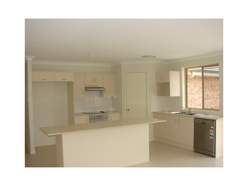 8 Kennedy Place, Muswellbrook NSW 2333