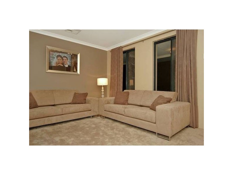 Tokara Avenue, Henley Brook WA 6055