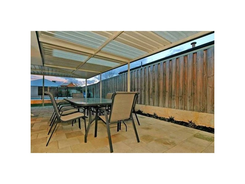 Tokara Avenue, Henley Brook WA 6055