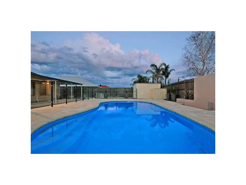 Tokara Avenue, Henley Brook WA 6055