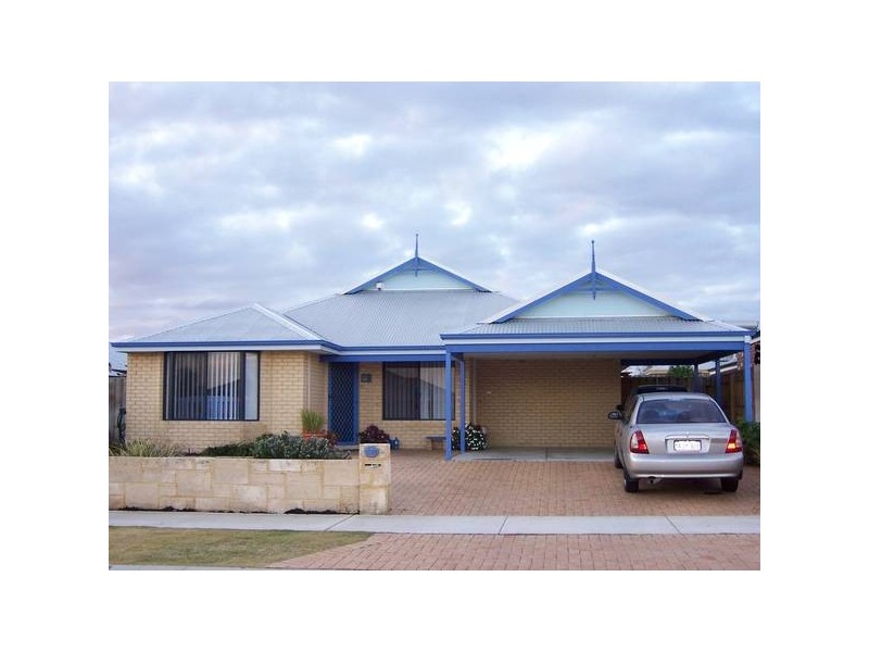 Larrawa Circle, Ellenbrook WA 6069