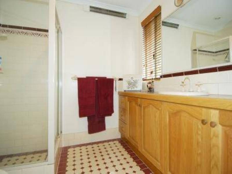 4 Rivergum Close, Ellenbrook WA 6069