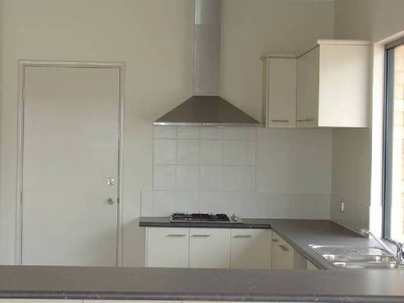 8 Waite Ridge, Ellenbrook WA 6069