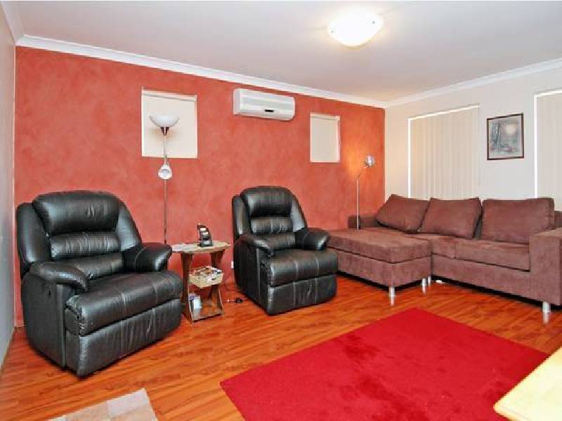 18 Derricap Avenue, Ellenbrook WA 6069