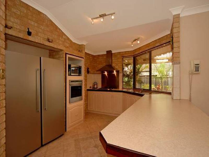 Tipuana Mews, Ellenbrook WA 6069