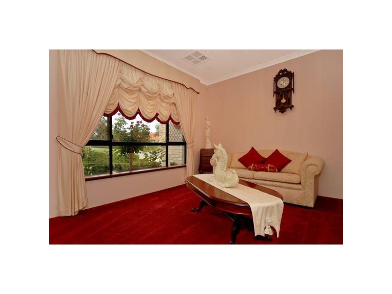 Tipuana Mews, Ellenbrook WA 6069