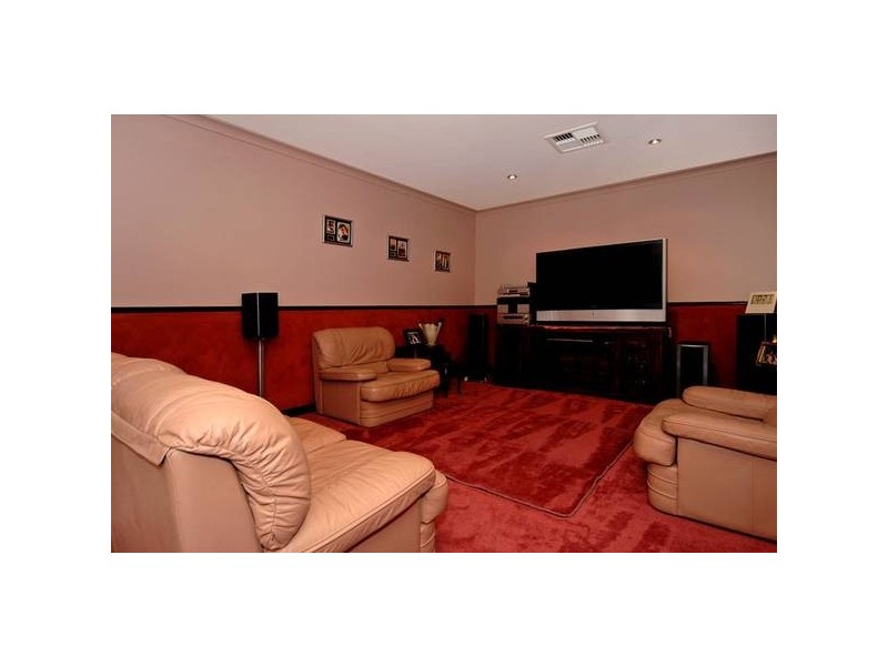 Tipuana Mews, Ellenbrook WA 6069