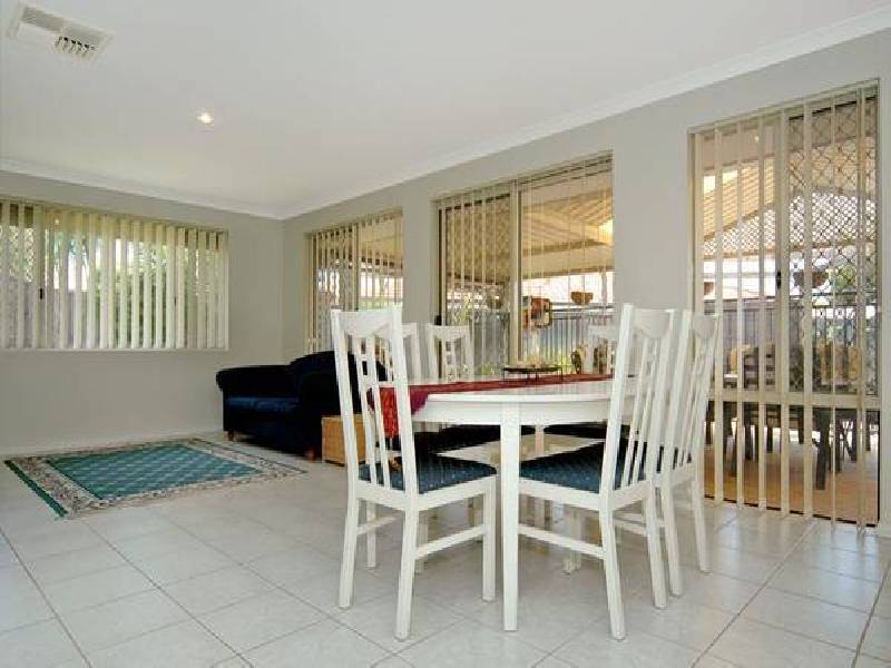 3 Pinea Turn, Ellenbrook WA 6069